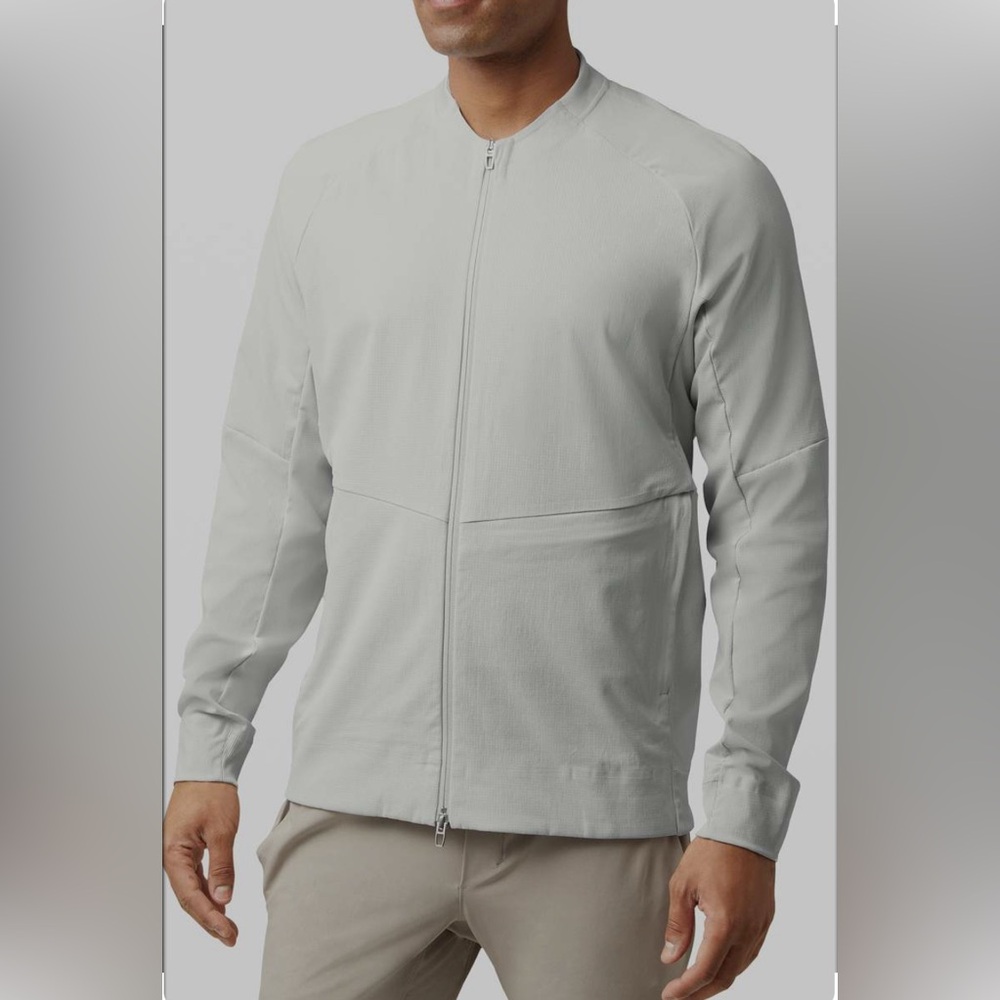 Lululemon Airing Easy Bomber size L